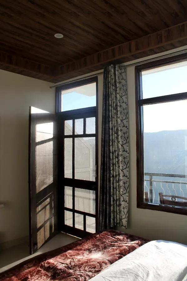 Him Aashrey B&B Homestay
