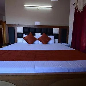 Prashant Hotel
